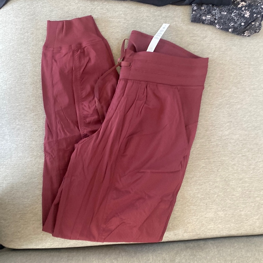 Lululemon joggers